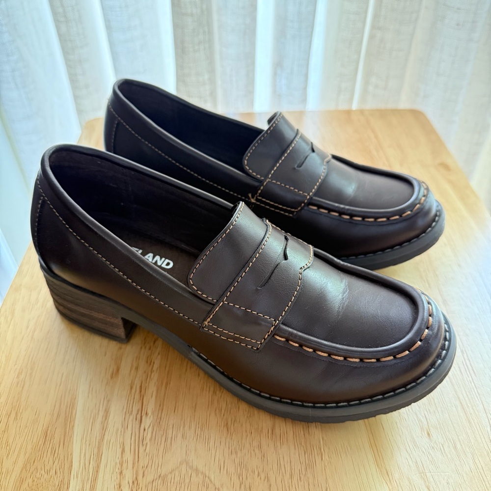 Eastland Dark Brown Leather Slip-On Loafers